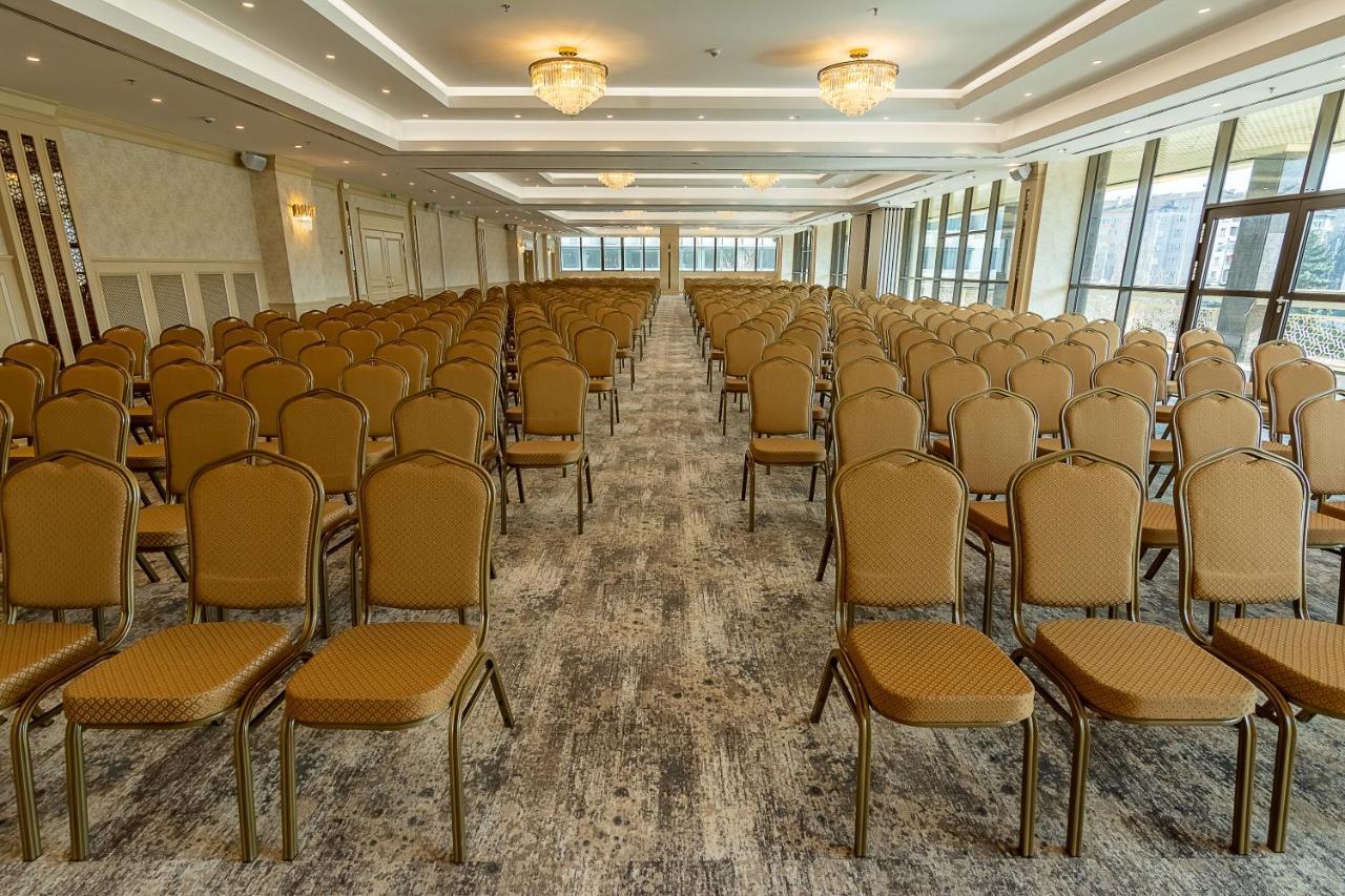 Astoria Grand מלון סופיה